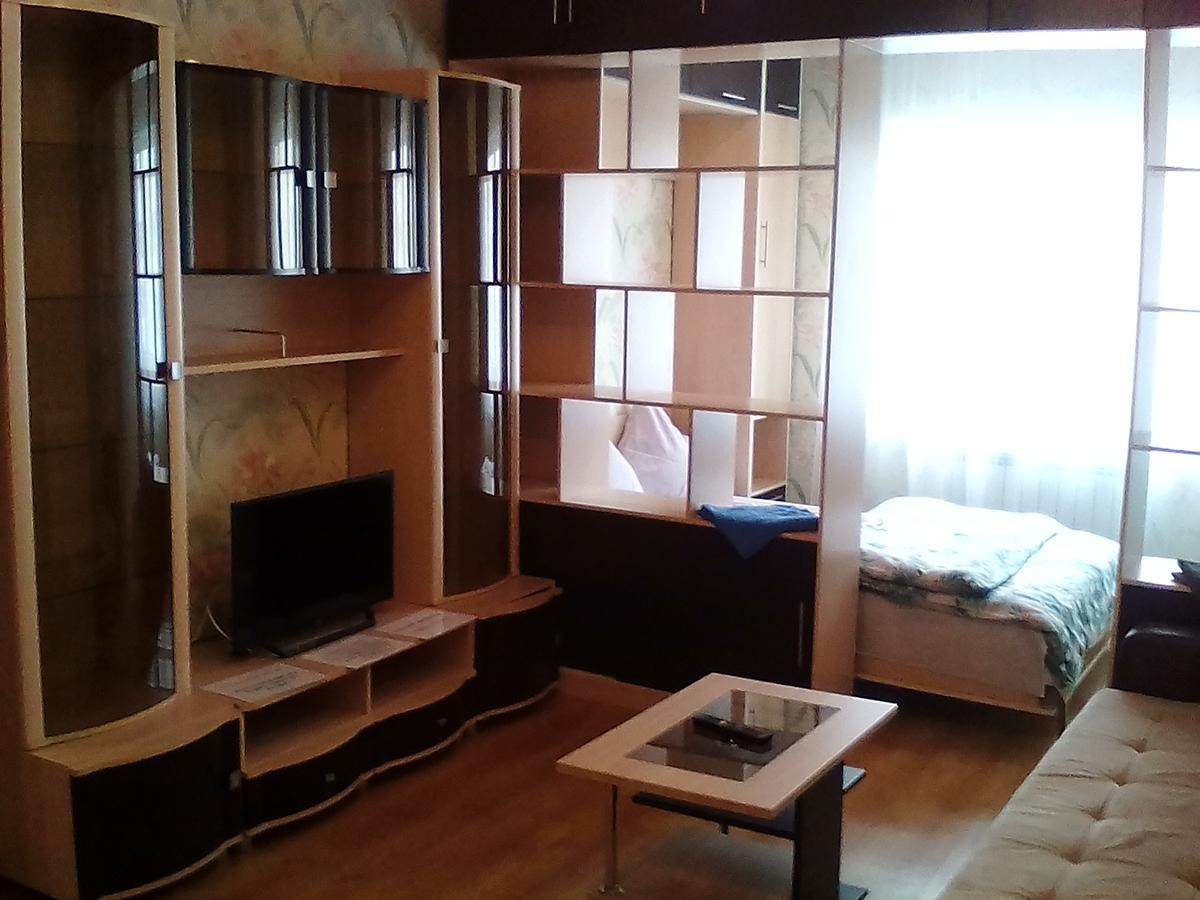 Apartment Tverichanka On Khromova 25 Luaran gambar